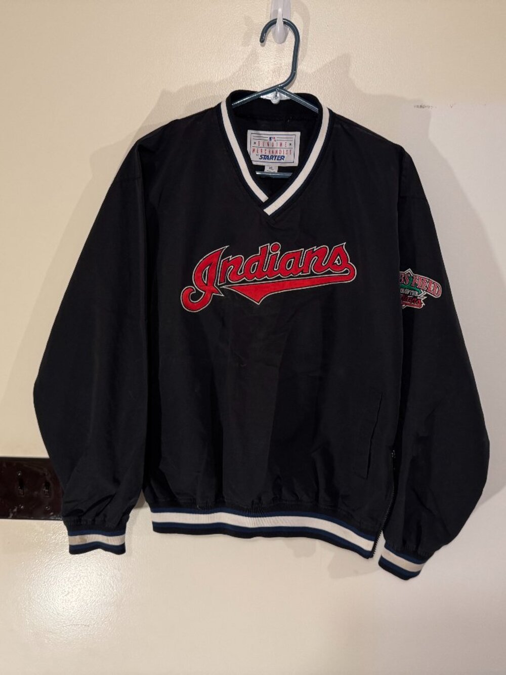 Genuine Merchandise Starter Cleveland Indians windbreaker XL Jacobs Field.